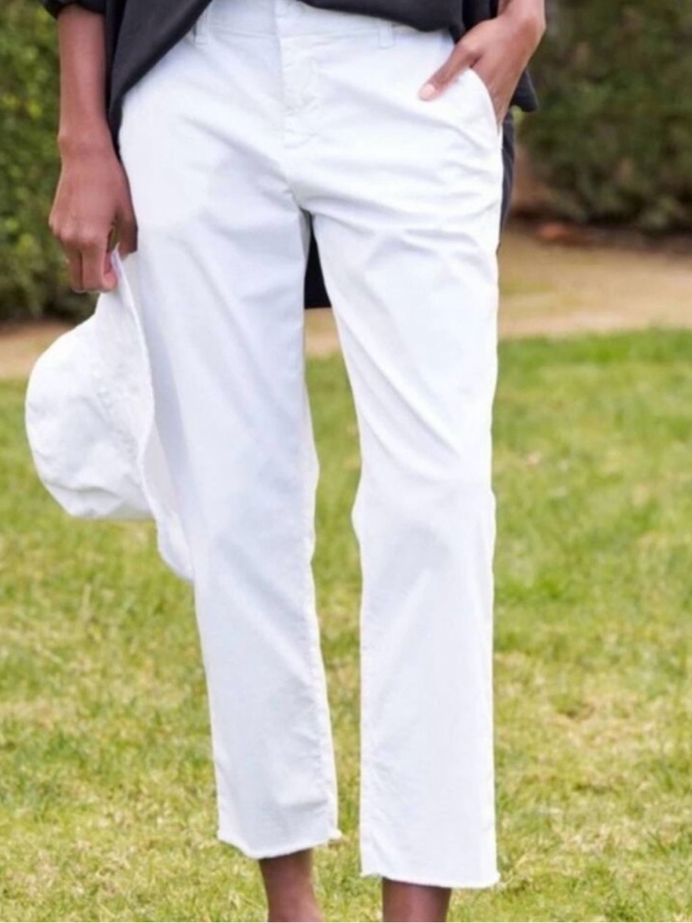 Frank & Eileen Wicklow Italian Chino Pants White Cropped Distressed Hem Size 10